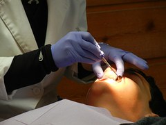 Dbanie o zęby - jak powinna wyglądać higiena jamy ustnej